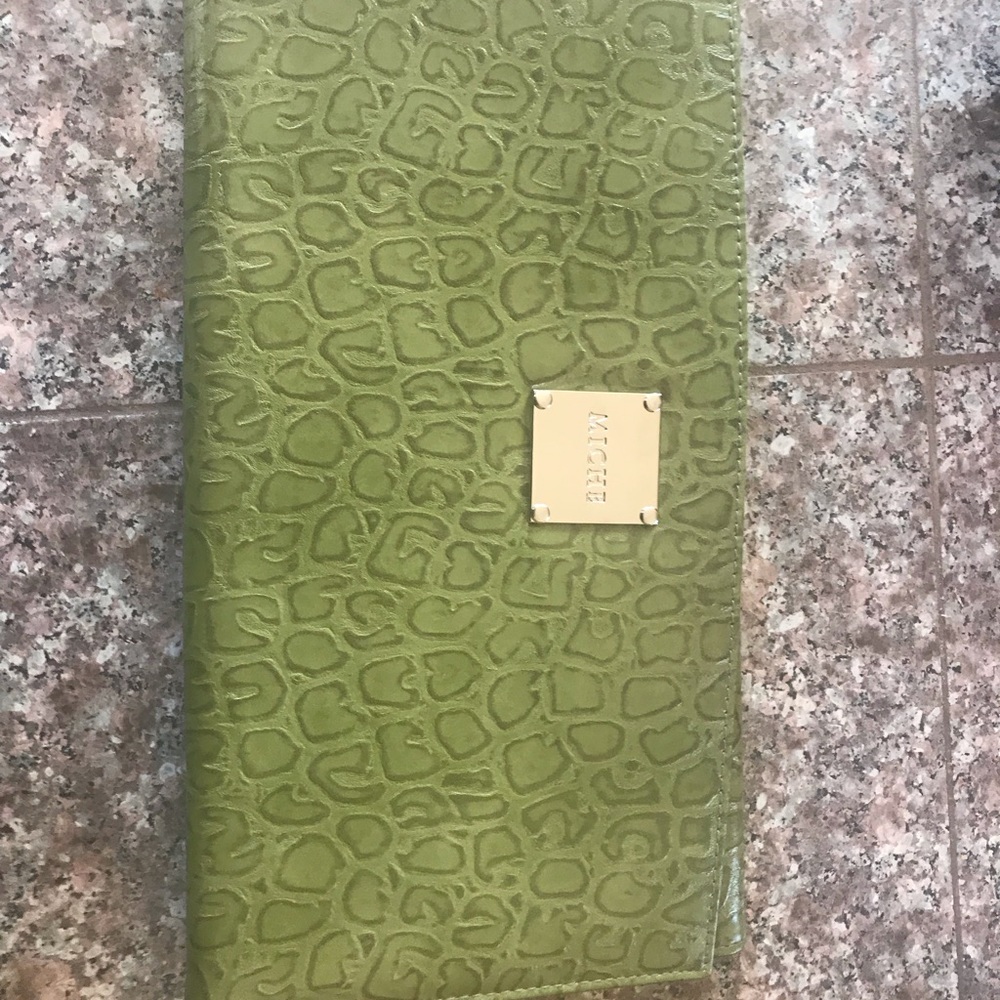 Miche small cover